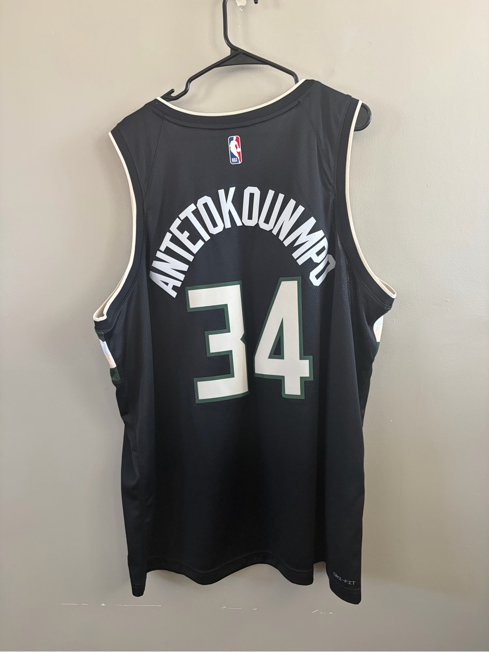 Nike NBA Milwaukee Bucks Antetokounmpo XXL‎